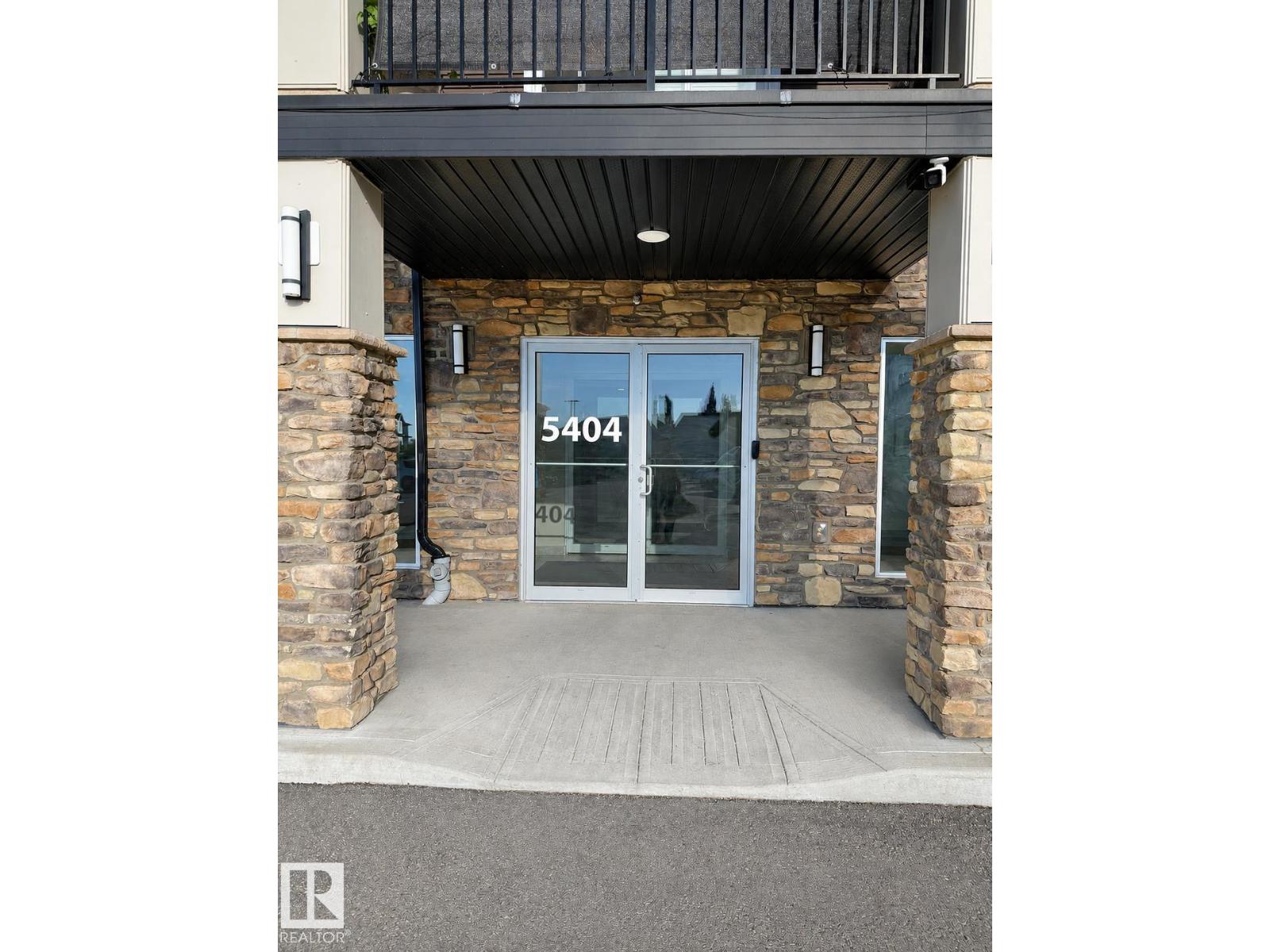 #112 5404 7 AV SW - 1