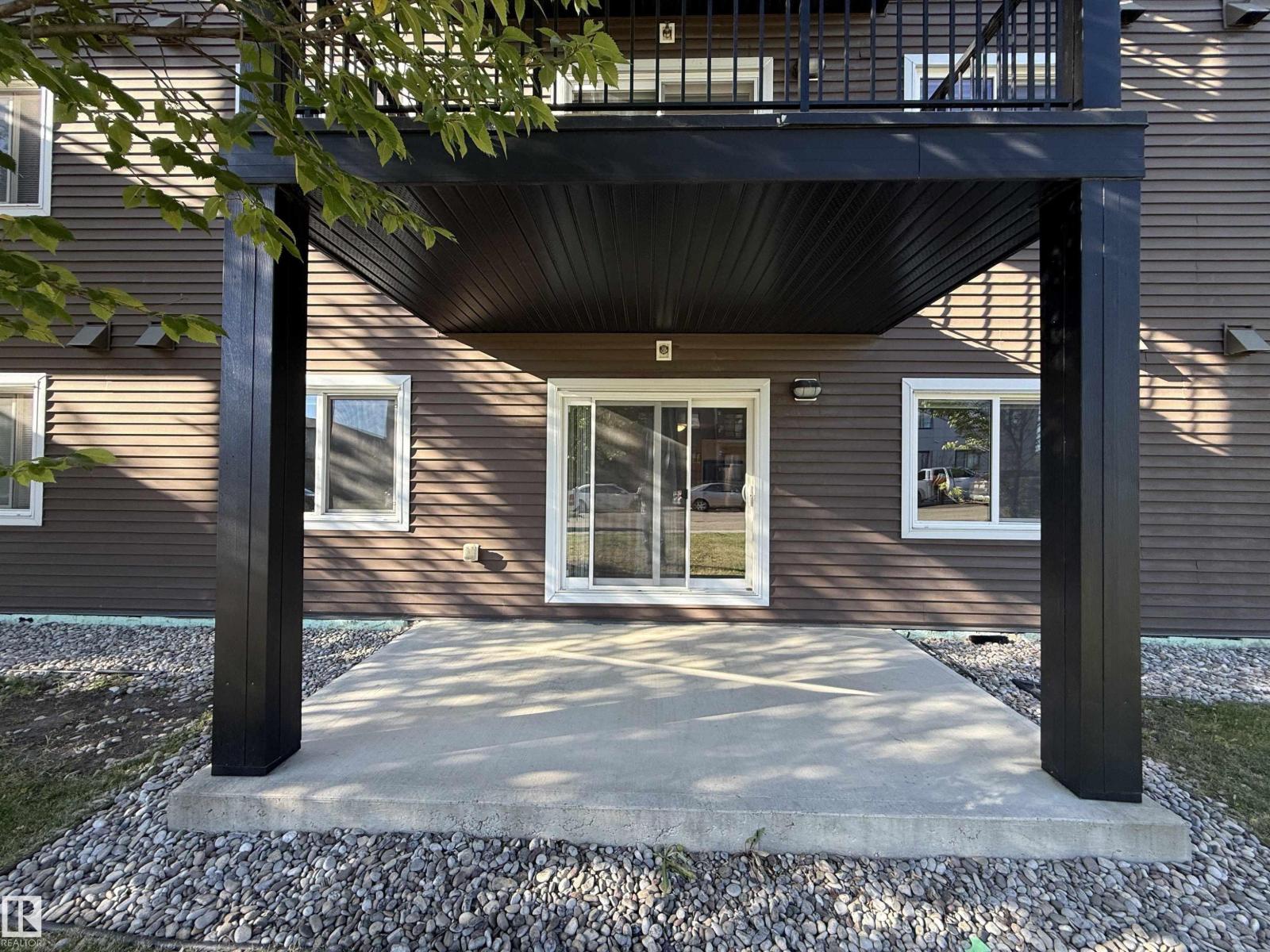 #112 5404 7 AV SW - 10