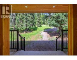 522 North Fork Road, Cherryville, BC V0E2G0 Photo 16