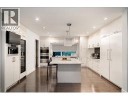 985 Eyremount Drive, West Vancouver, BC V7S2B4 Photo 12