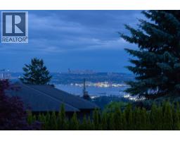 985 Eyremount Drive, West Vancouver, BC V7S2B4 Photo 23