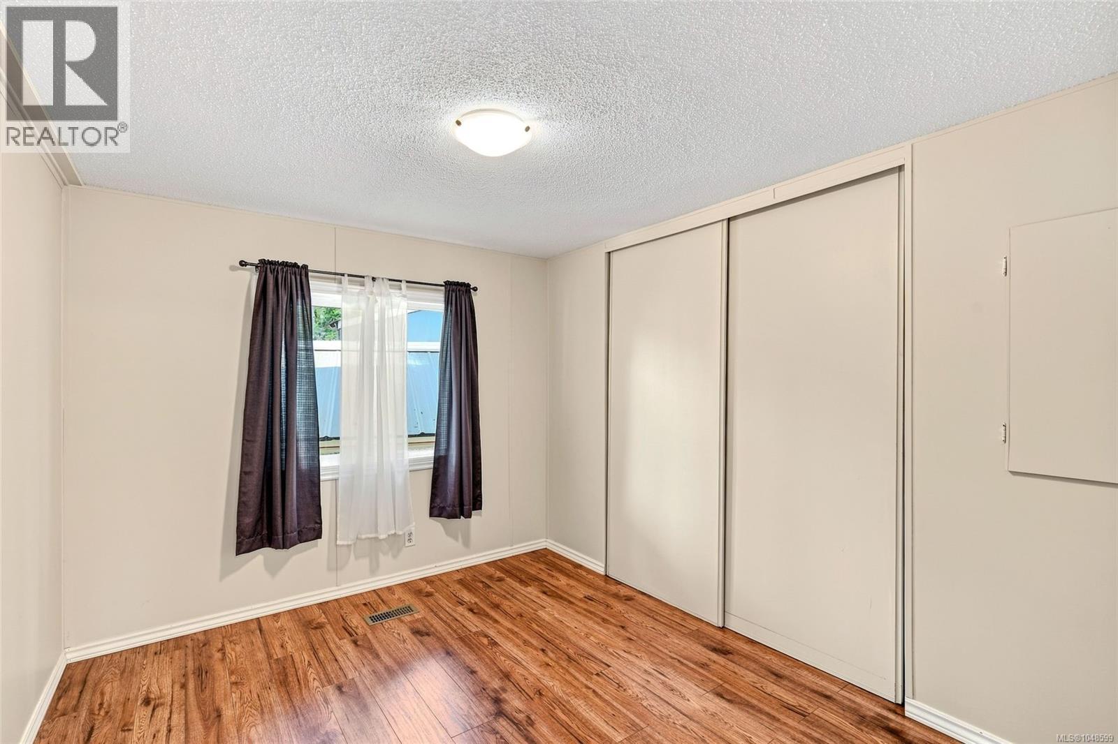 #64 5854 Turner Rd - 30