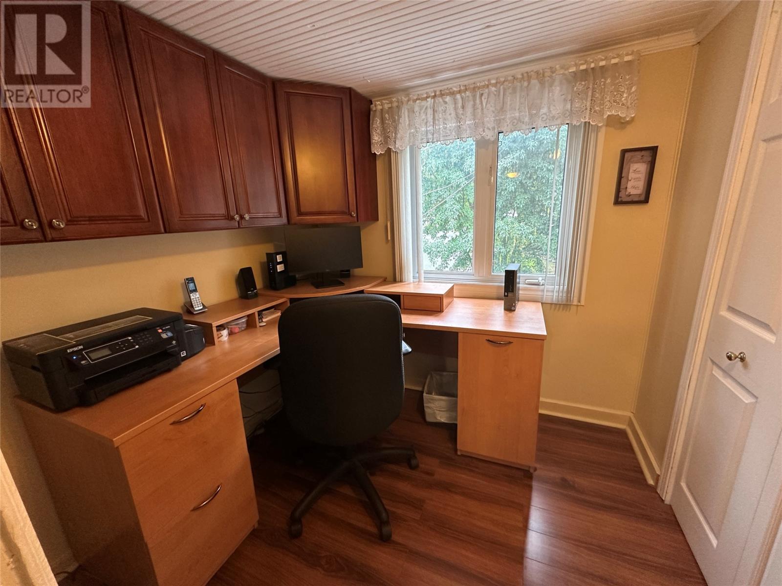 40 Cove Road - 15