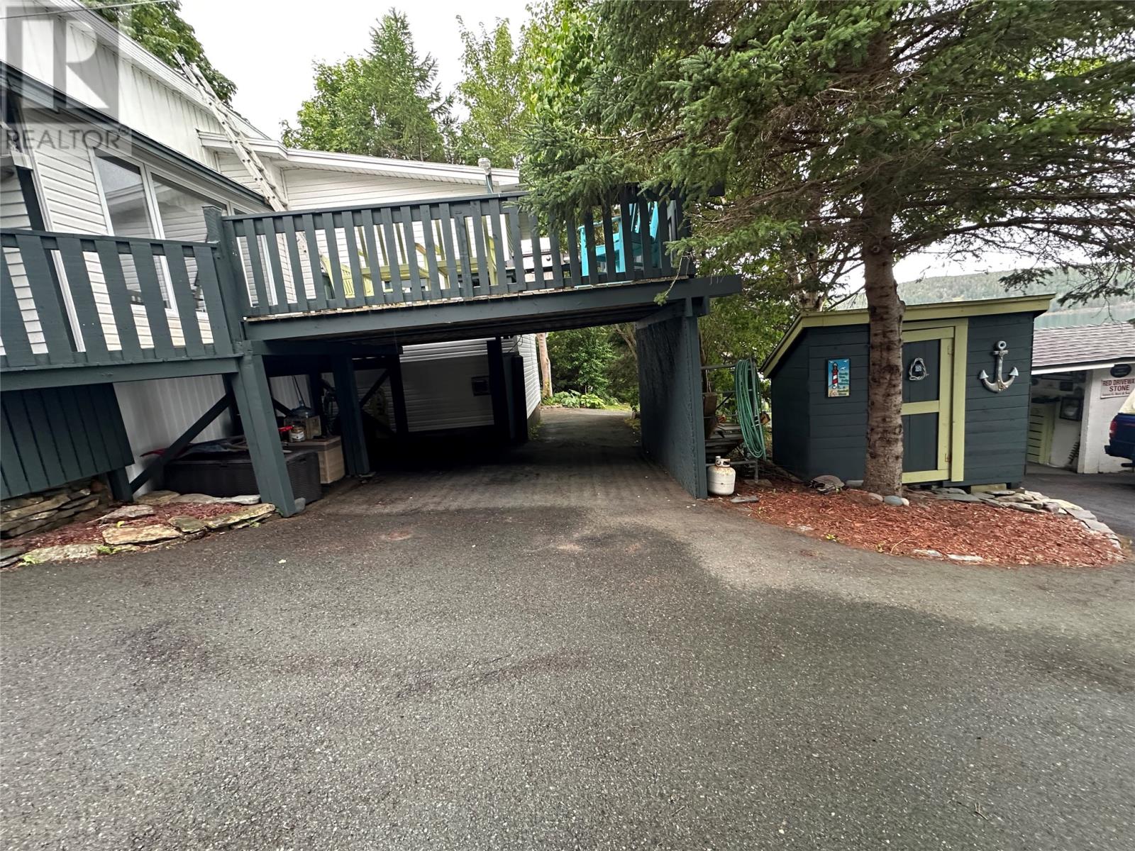 40 Cove Road - 4