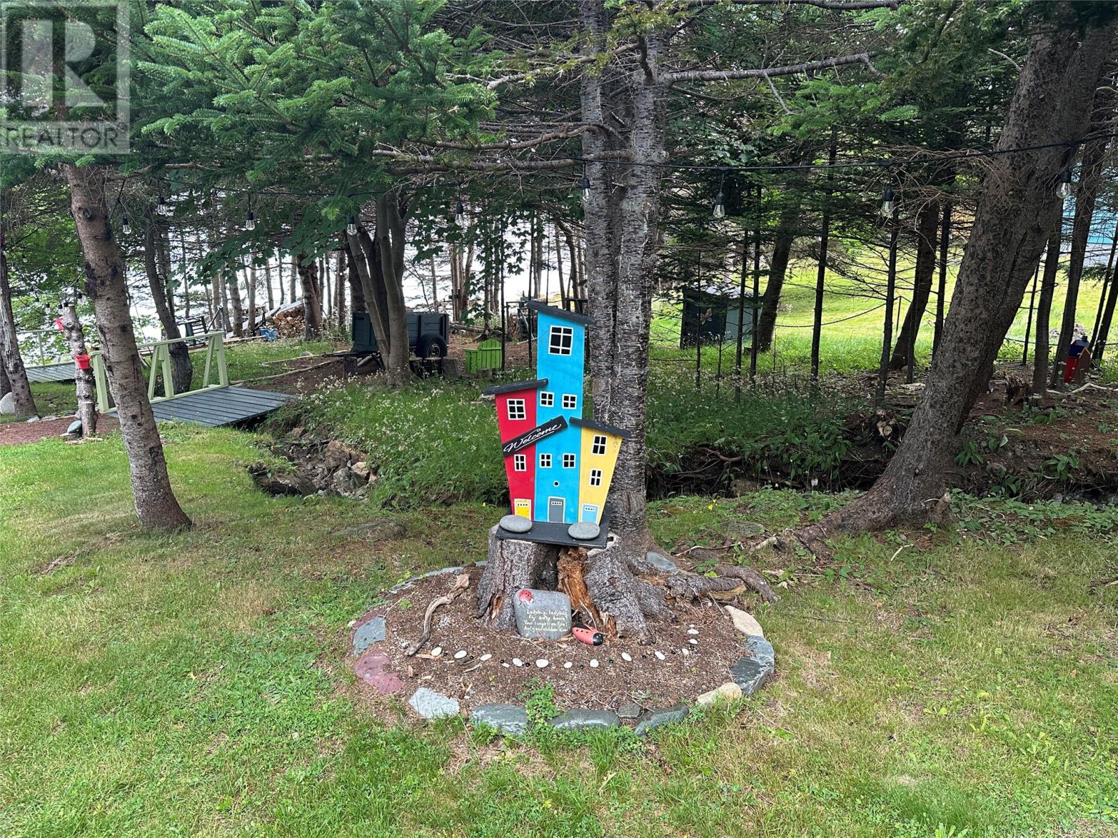 40 Cove Road - 42