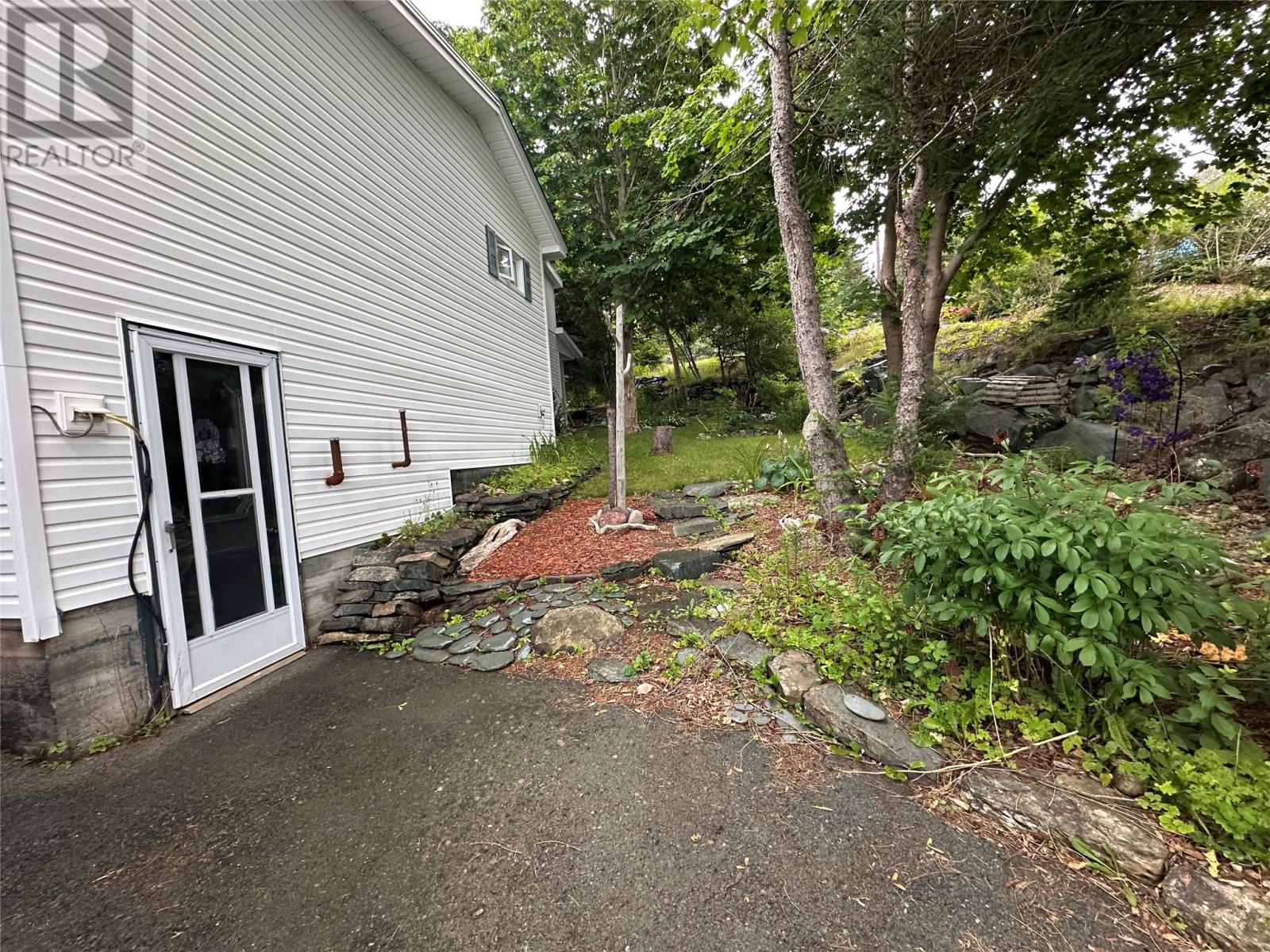 40 Cove Road - 6