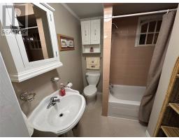 40 Cove Road thumbnail 34
