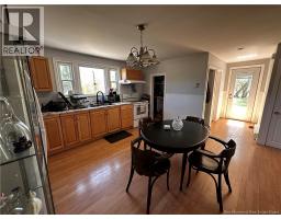 150-152 Dumaresq Street, Bathurst, NB E2A1H6 Photo 7