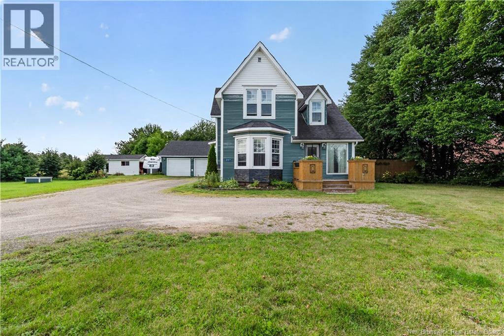 Property for sale at 207 Old Post