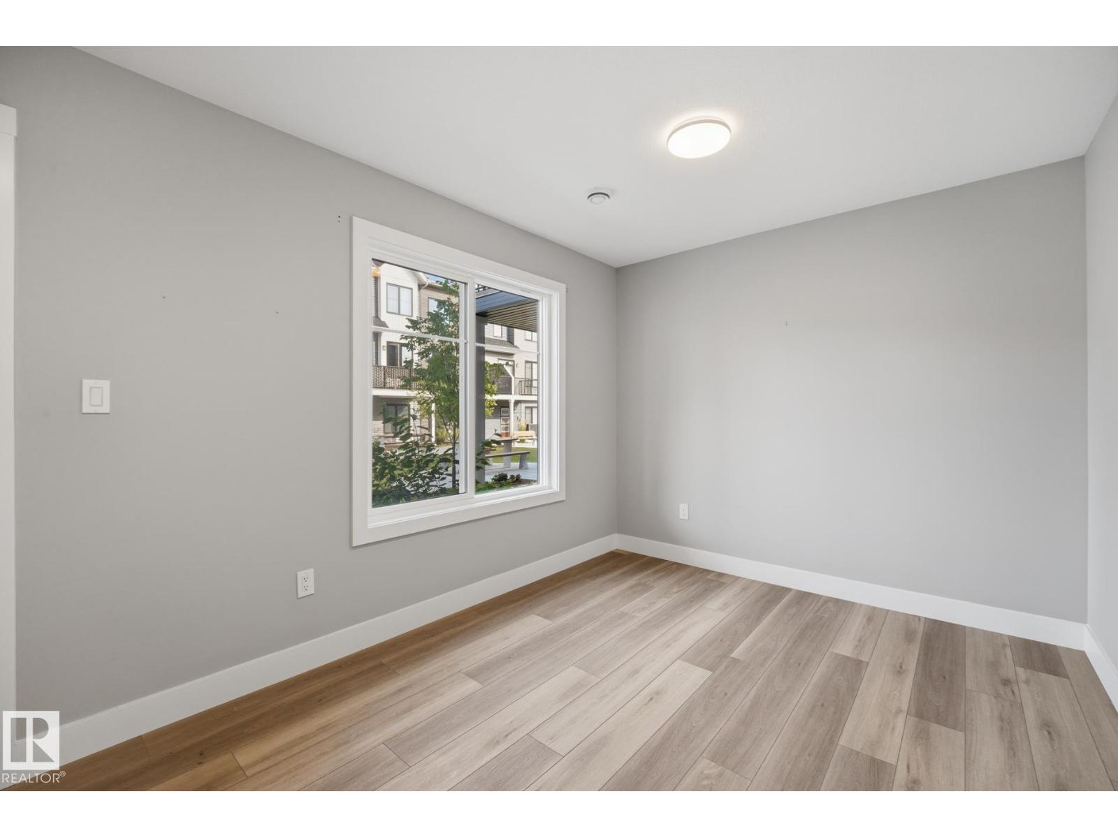 #59 6905 25 AV SW - 10