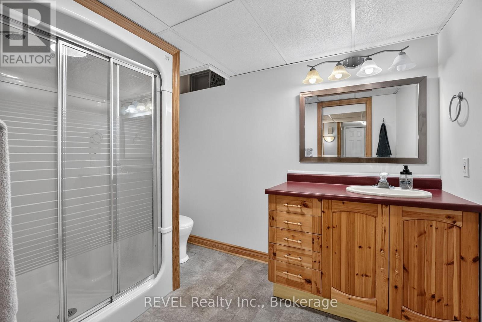 10 MEADOWBROOK LANE - 39