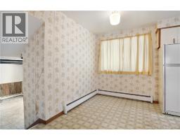 69 Chandler Crescent, photo 12