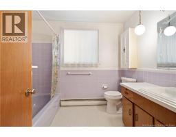 69 Chandler Crescent, photo 22