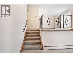69 Chandler Crescent, photo 5