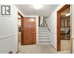 69 Chandler Crescent, photo 24
