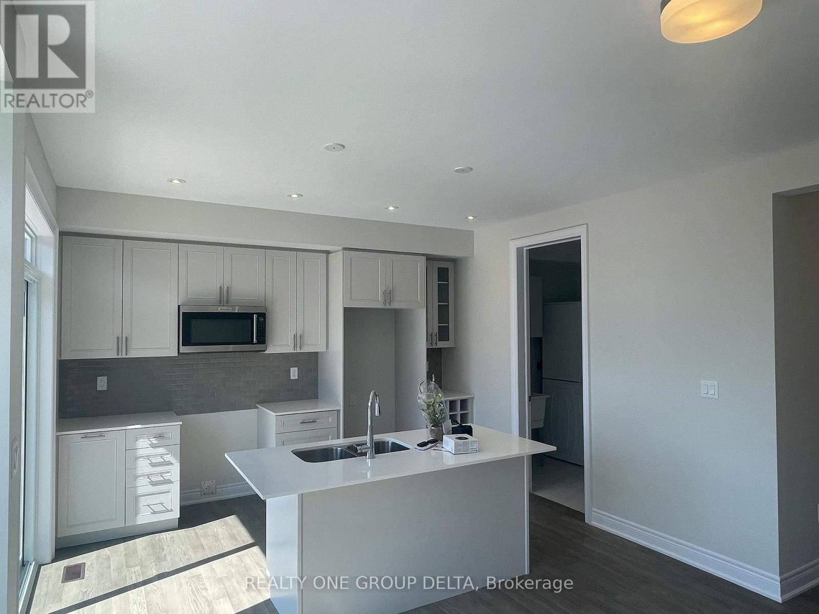2178 POSTMASTER DRIVE, Oakville (WM Westmount) — photo 5