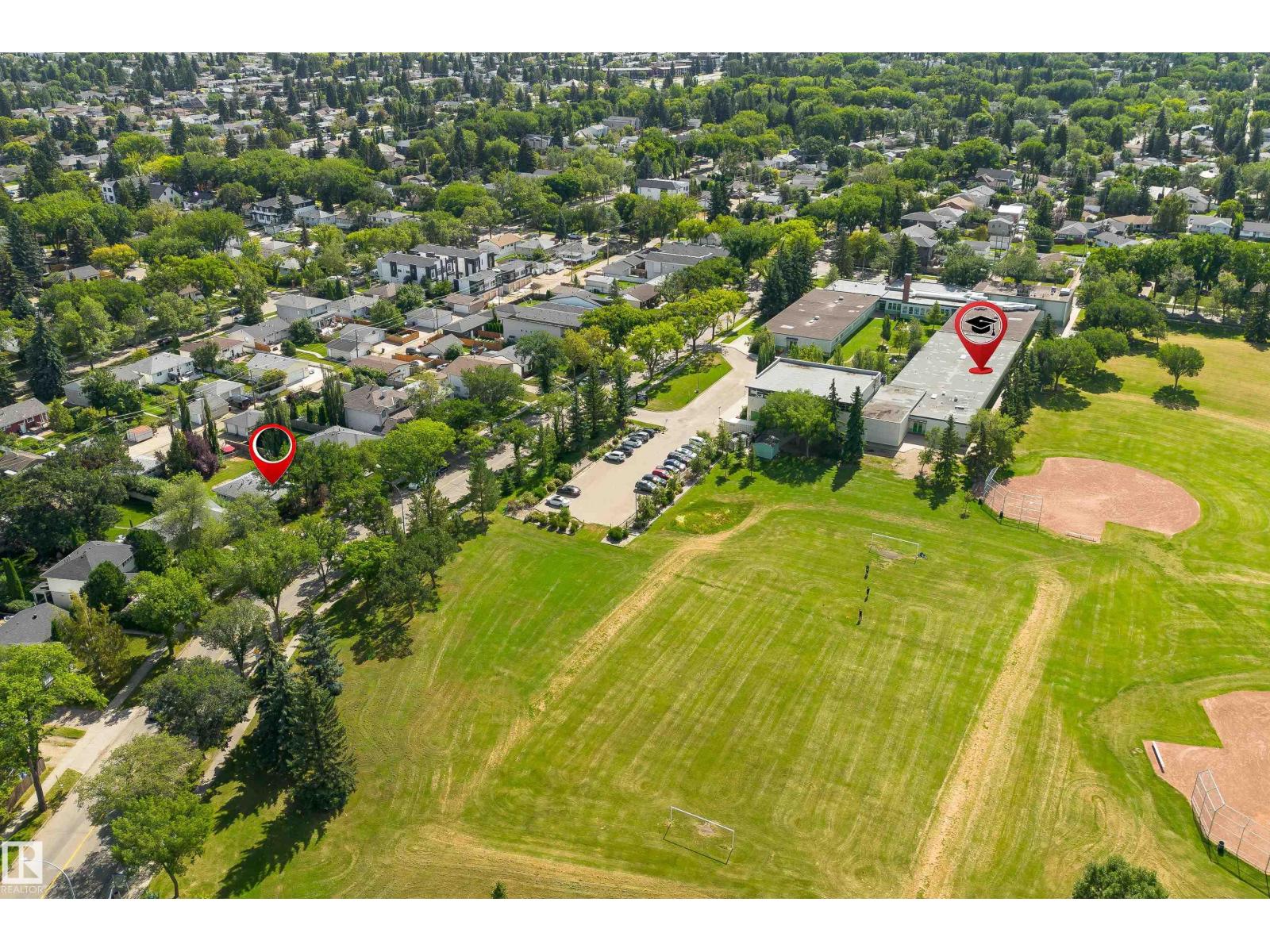 9457 79 ST NW - 60
