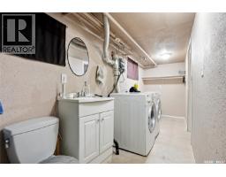 201 P Avenue N, Saskatoon, SK S7L2V6 Photo 29