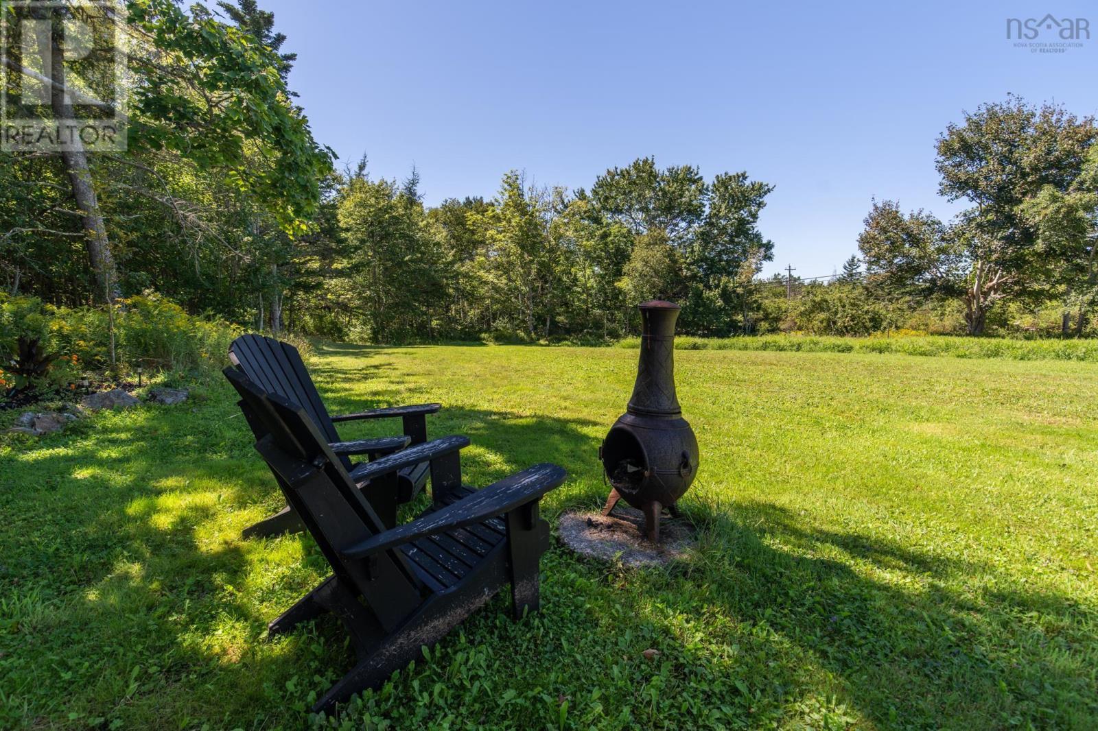 9347 Highway 3 - 44