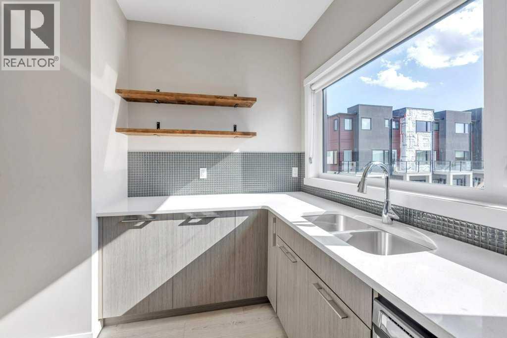 #903 218 Sherwood Square NW - 11
