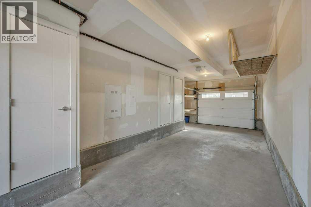 #903 218 Sherwood Square NW - 30