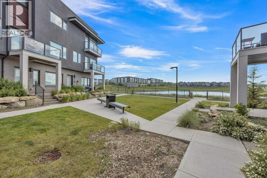 #903 218 Sherwood Square NW - 32