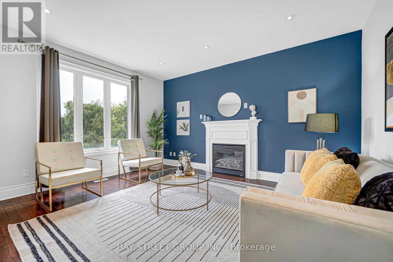 45 OLD ORCHARD CRESCENT - 20