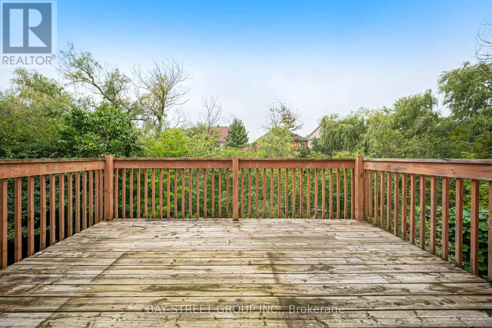 45 OLD ORCHARD CRESCENT - 25