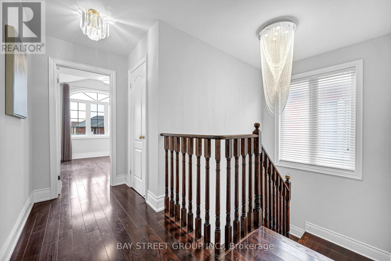 45 OLD ORCHARD CRESCENT - 26