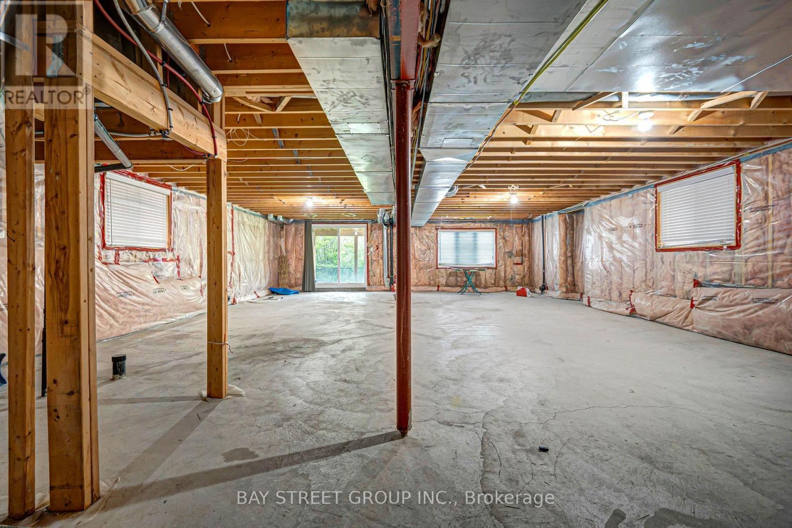45 OLD ORCHARD CRESCENT - 45