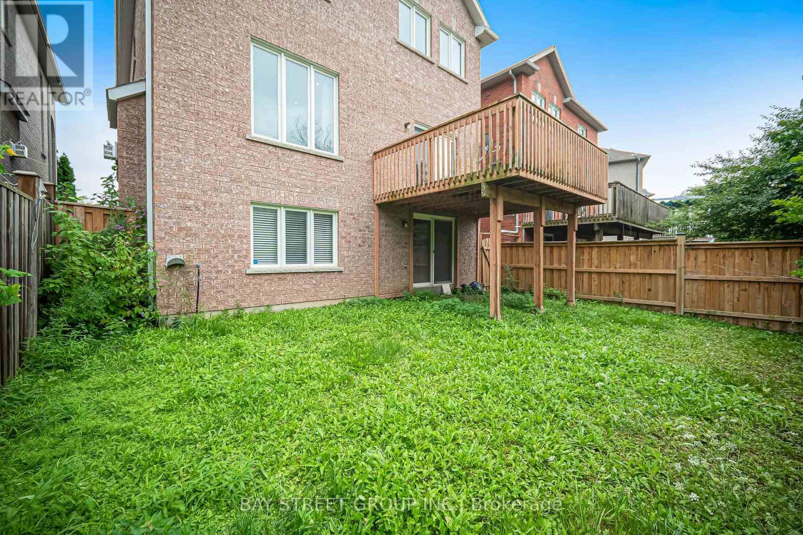 45 OLD ORCHARD CRESCENT - 47