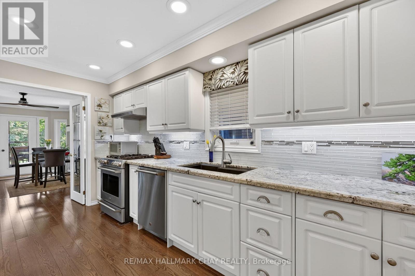 174 Green Briar Unit 3 photo 4