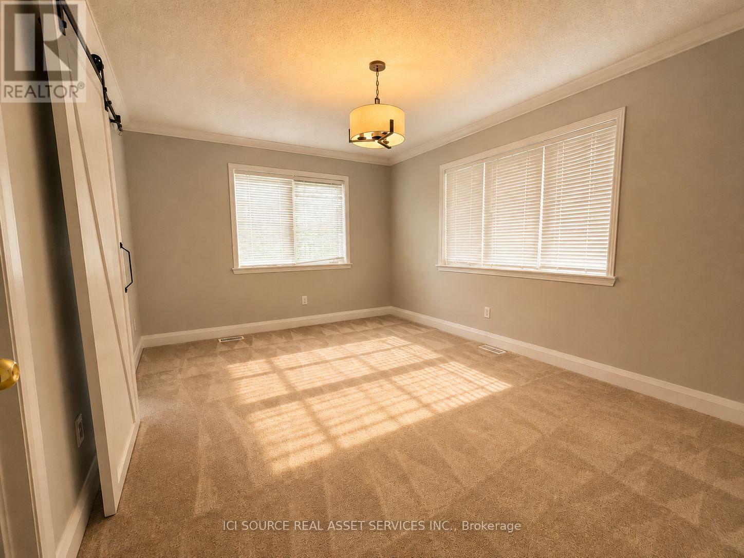 358 WISTERIA CRESCENT - 16