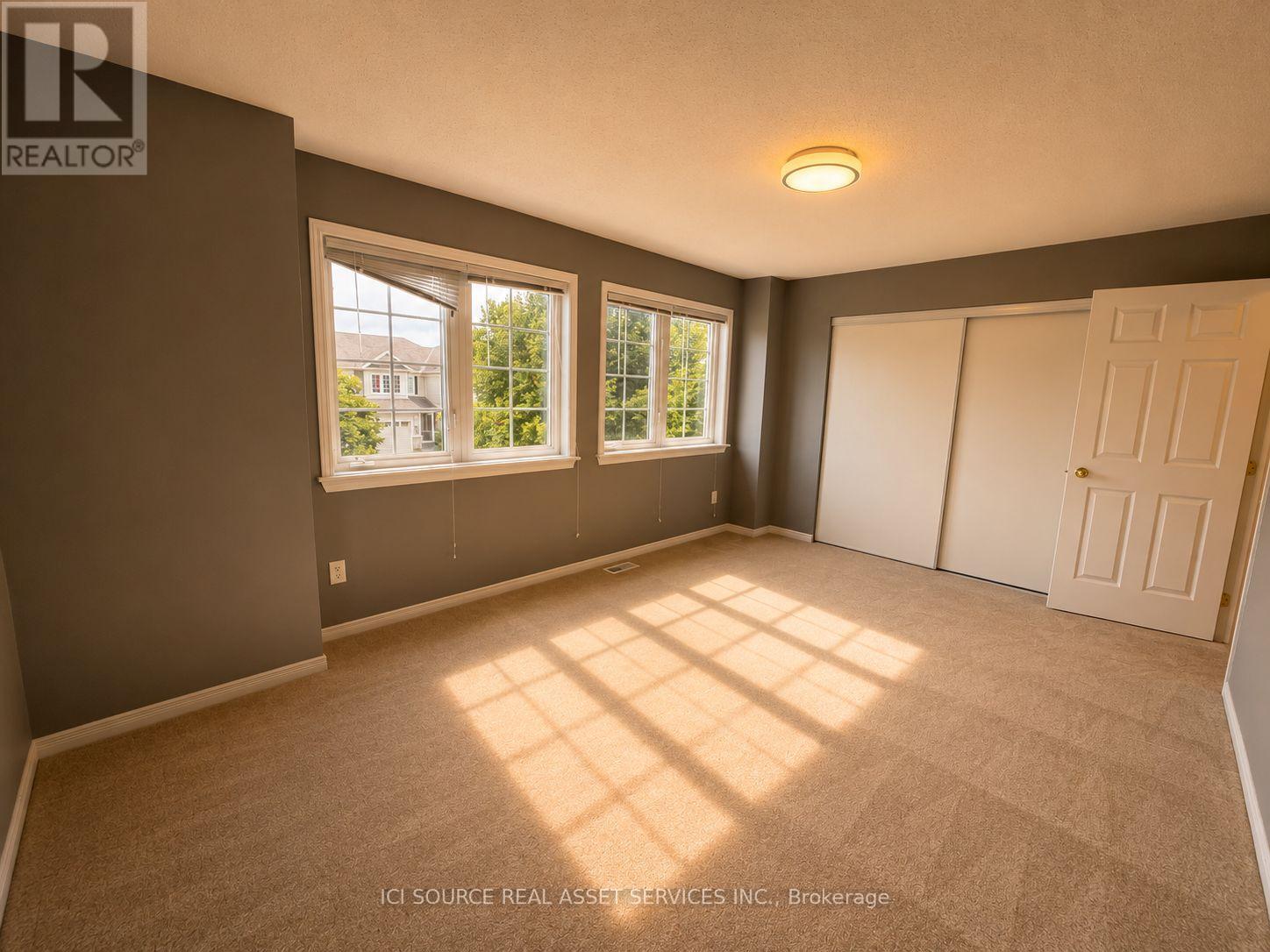 358 WISTERIA CRESCENT - 22