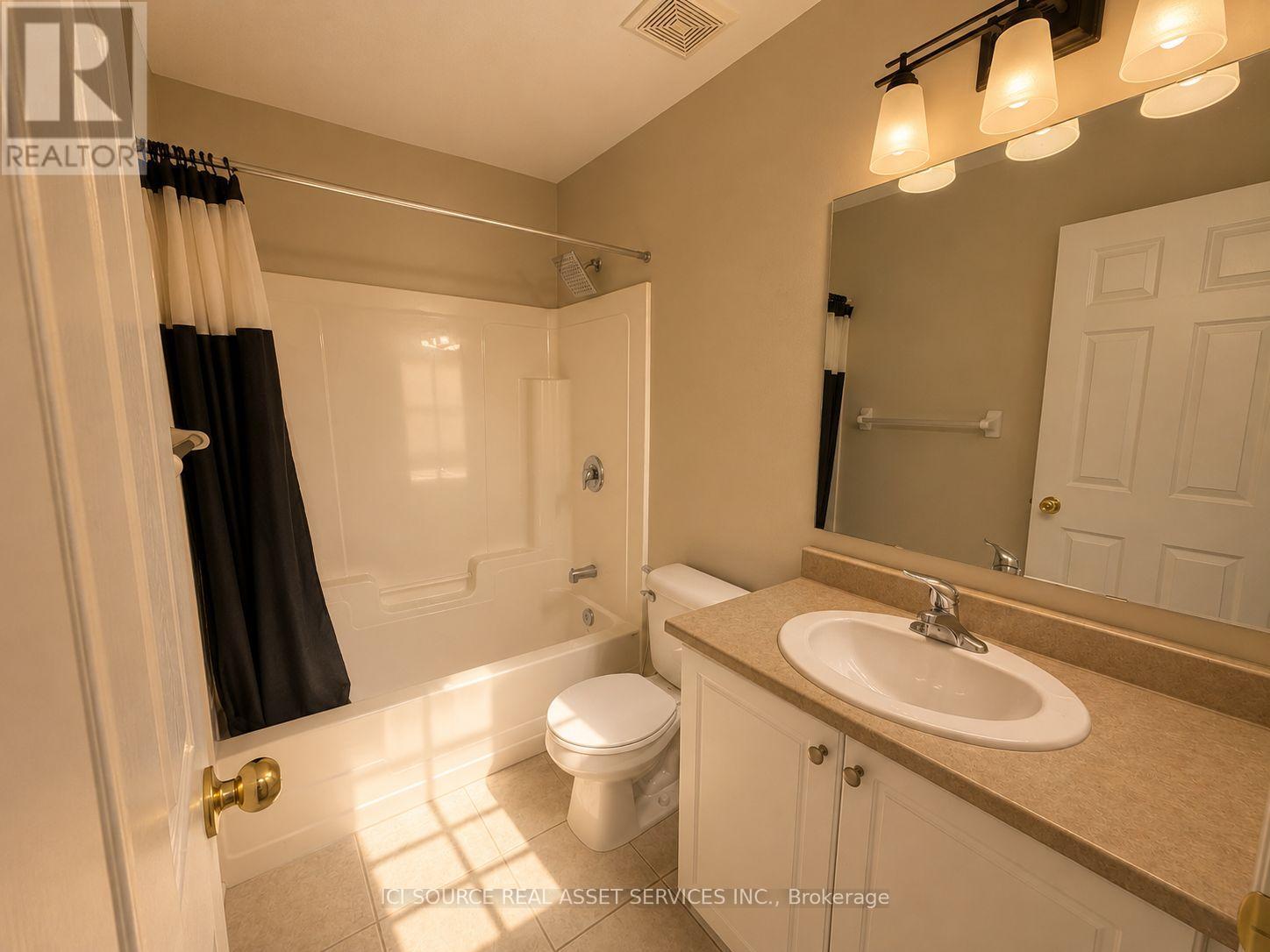 358 WISTERIA CRESCENT - 23