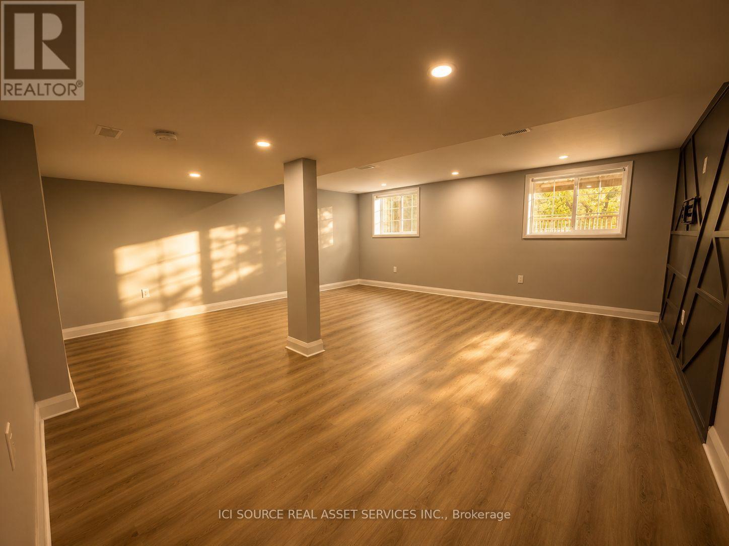 358 WISTERIA CRESCENT - 25