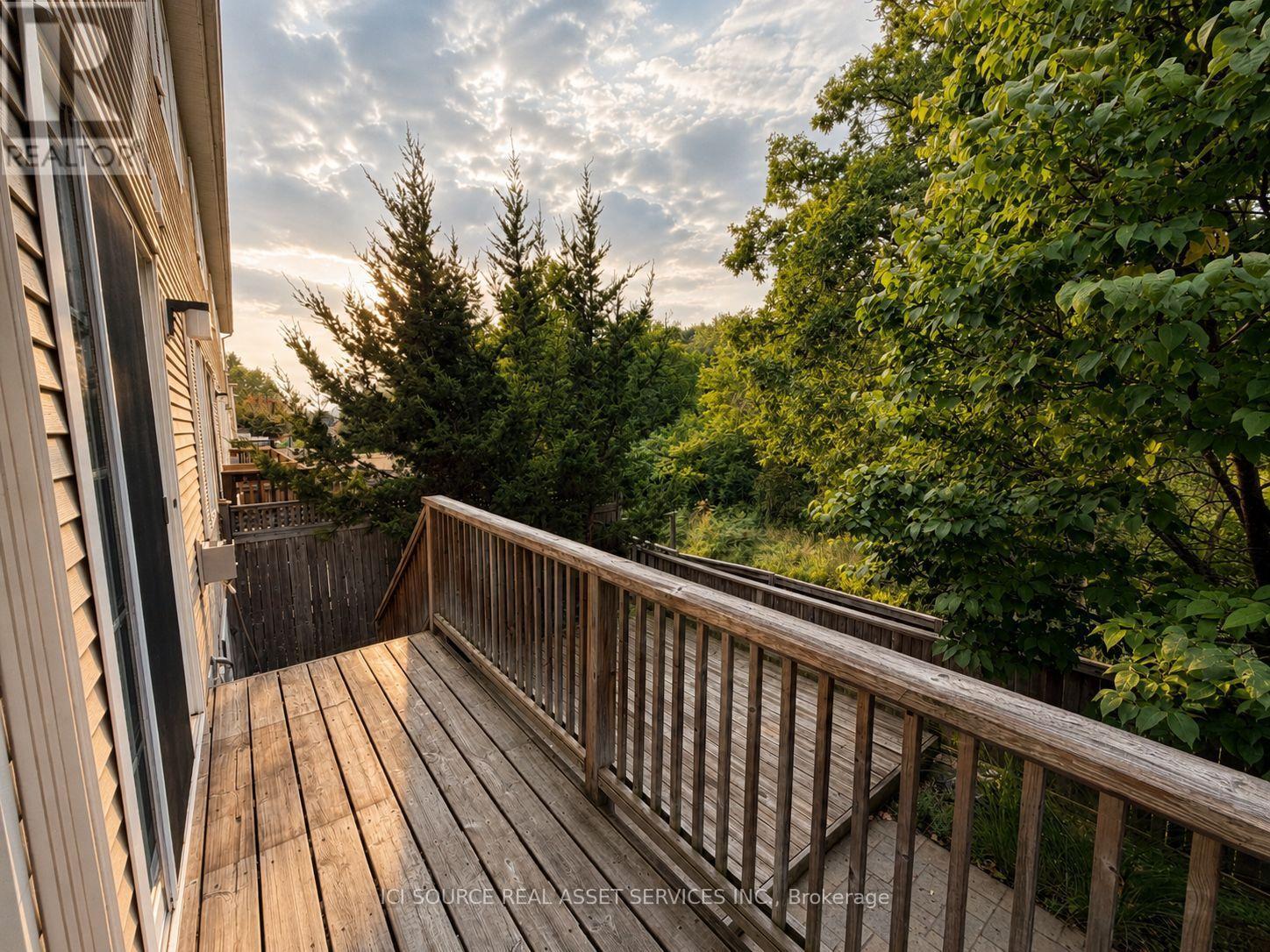 358 WISTERIA CRESCENT - 30