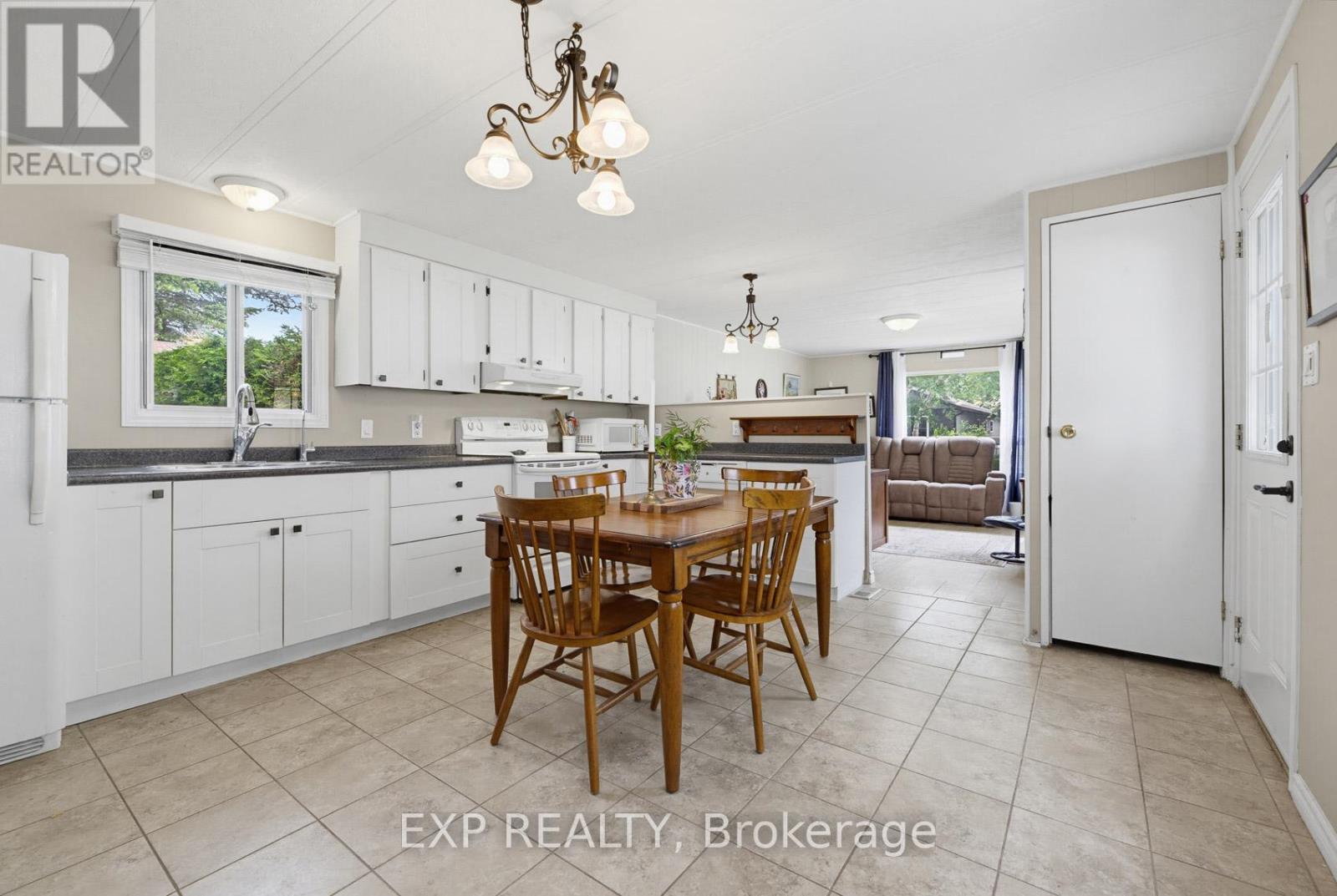 23 HEATHER AVENUE, Erin — photo 4
