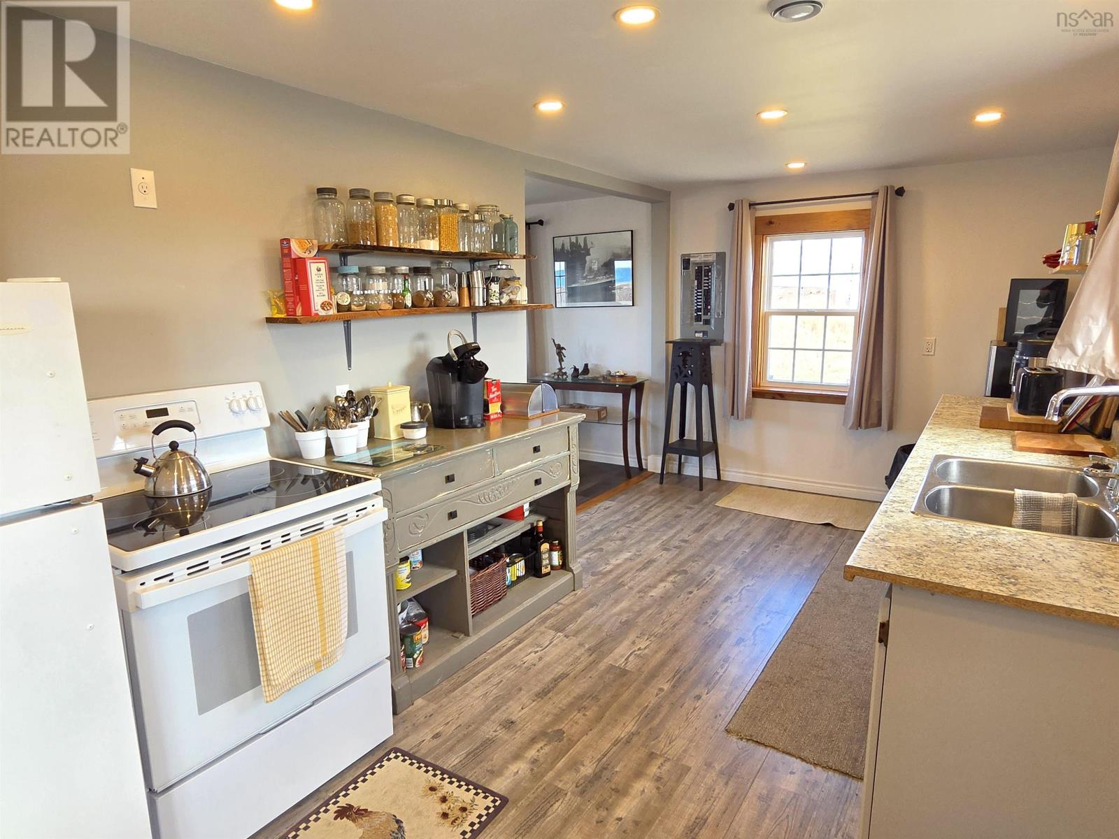 514 Baccaro Road, West Baccaro — photo 8