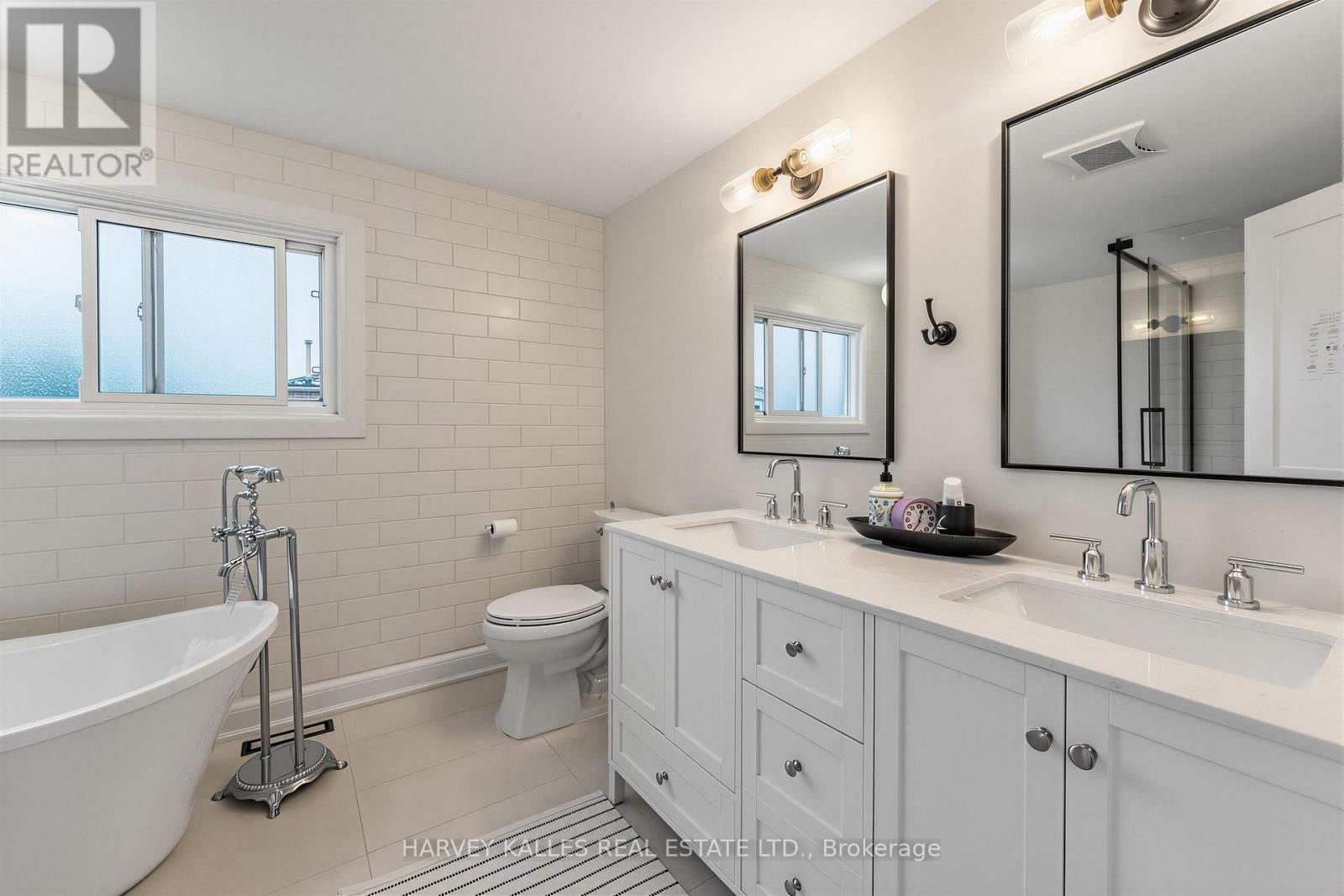 3501 COPERNICUS DRIVE - 23