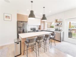 Family room - 36 Bartman Drive, St Adolphe, MB R5A0B5 Photo 7