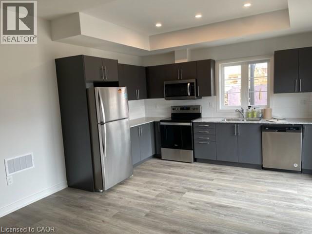 205 WEST OAK TRAILS Trail Unit# 64 — photo 3