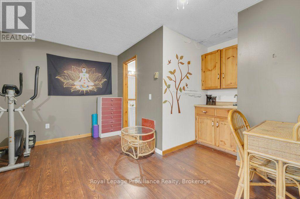 431 MAIN STREET - Image 26