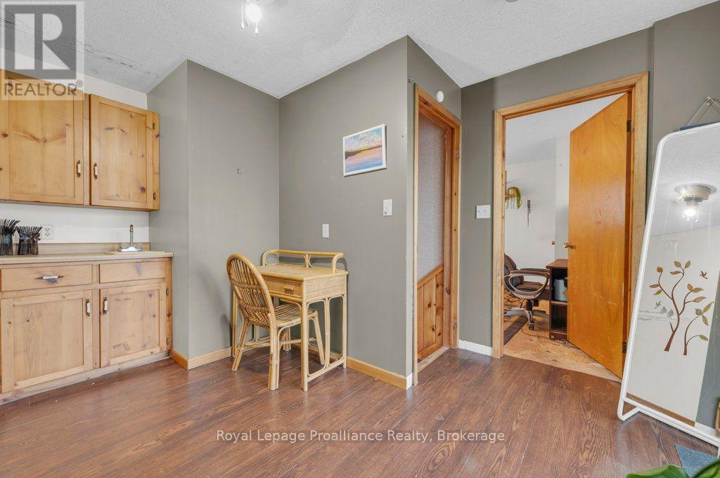 431 MAIN STREET - Image 27