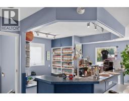 1226 22nd Street W, Saskatoon, SK S7M0S7 Photo 12