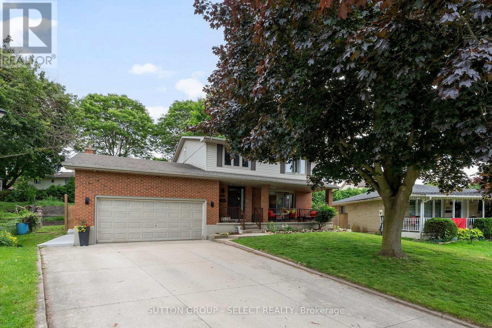 Property for sale at 286 HIGHVIEW CRESCENT
