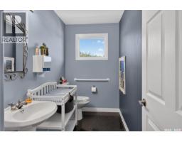 1226 22nd Street W, Saskatoon, SK S7M0S7 Photo 29