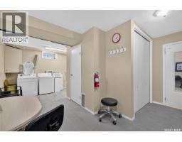 1226 22nd Street W, Saskatoon, SK S7M0S7 Photo 28