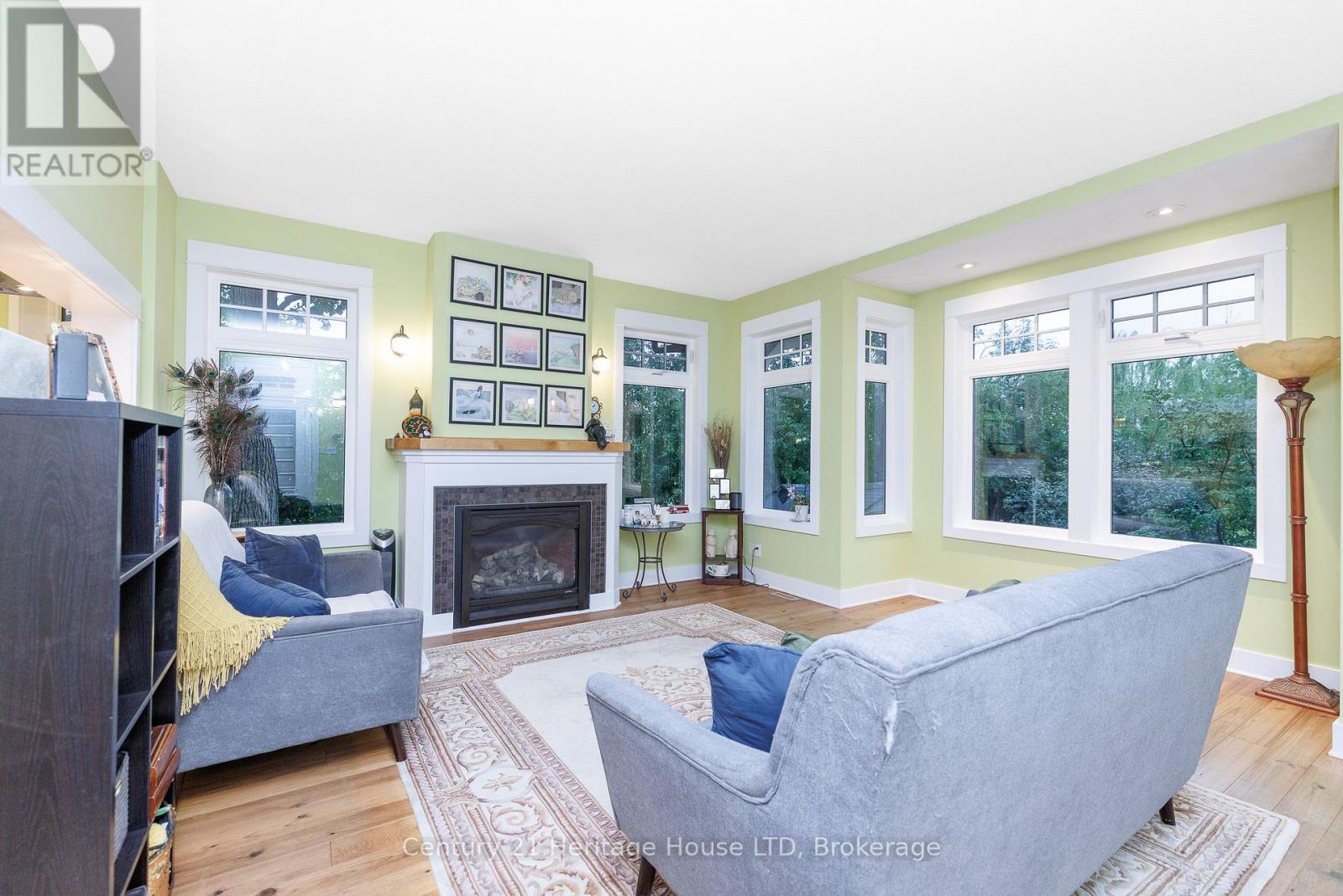 134 ALBANY STREET - 20