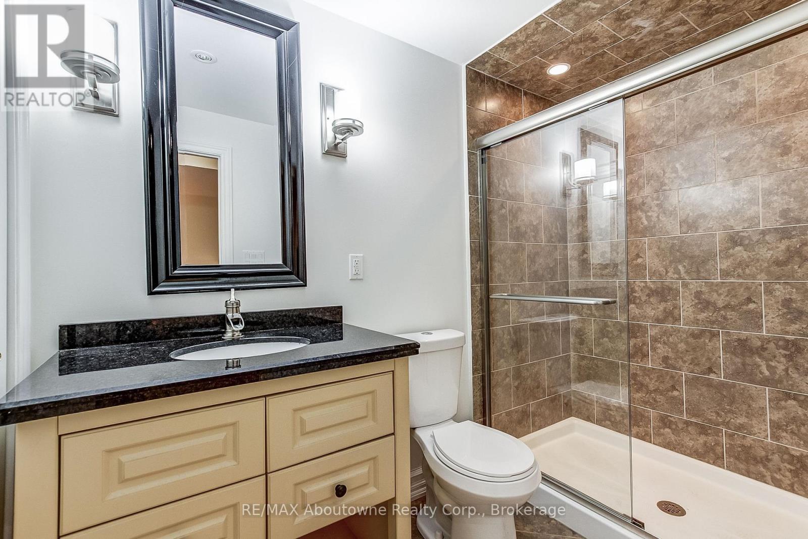 2150 FOREST GATE PARK - Image 32
